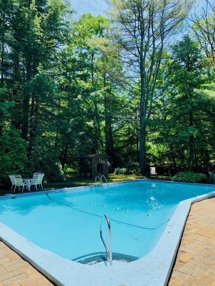 Stay Berkshires — Williamstown