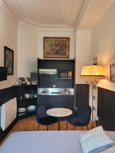 Studio au Palace Le Splendide in Aix-Les-Bains, France