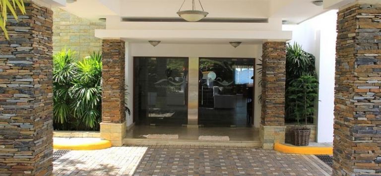 Rim Mountain Hotel — 4-Star Luxury Hotel in Santiago De Los Caballeros, Dominican Republic