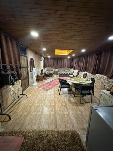Sunset Roof apartment — 4-Star Luxury Hotel in Madaba, Jordan