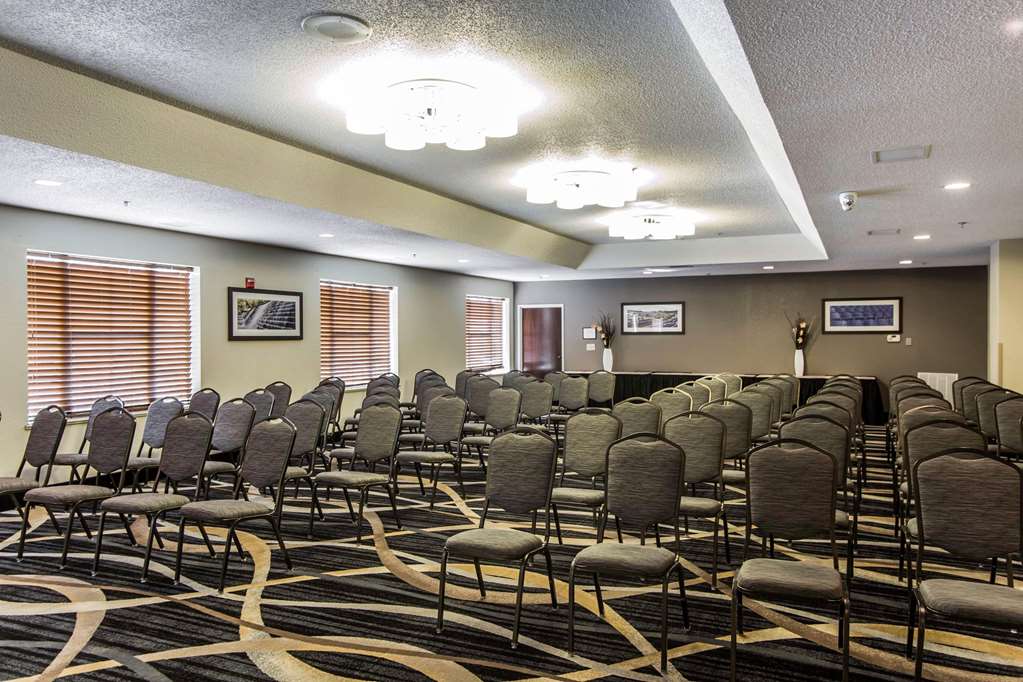 Comfort Suites Pineville Ballantyne Area - photo 34