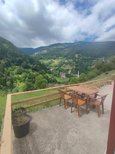 Aydin Home Uzungöl — 4-Star Luxury Hotel in Uzungol, Turkey
