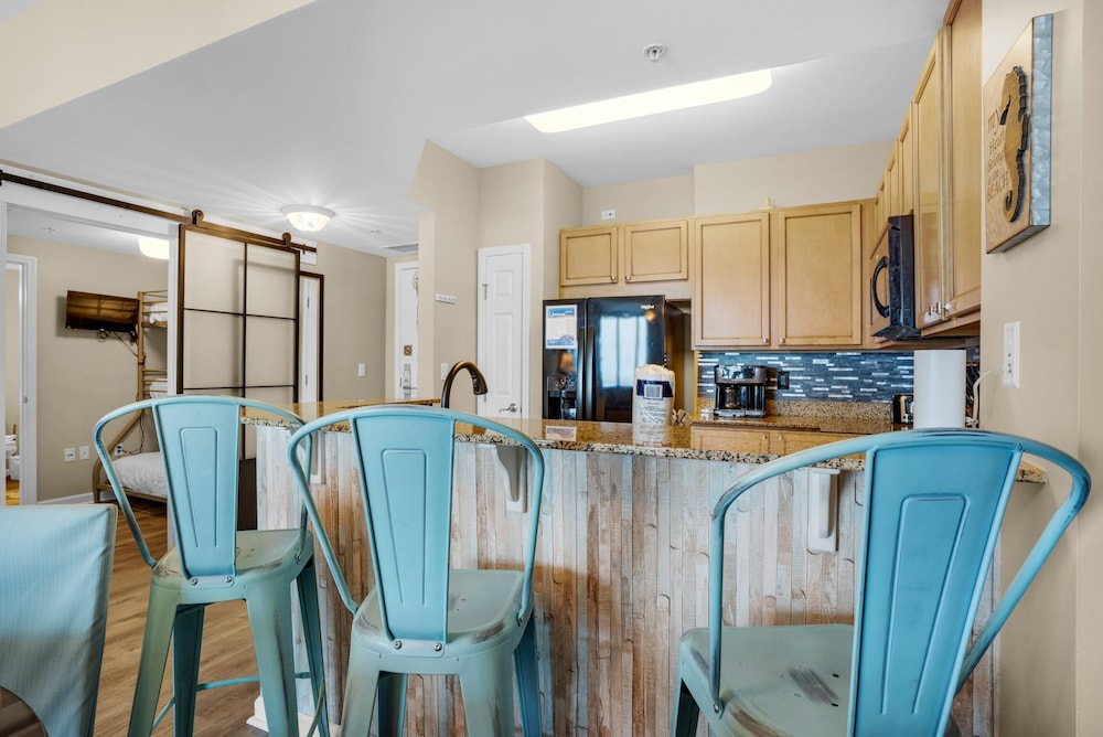 Palms Resort #1808 Jr 2BR - photo 18