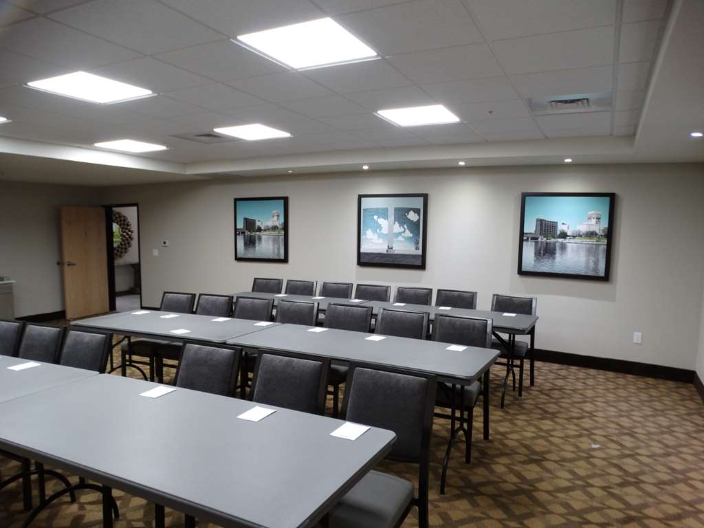 Best Western Plus McPherson - photo 7