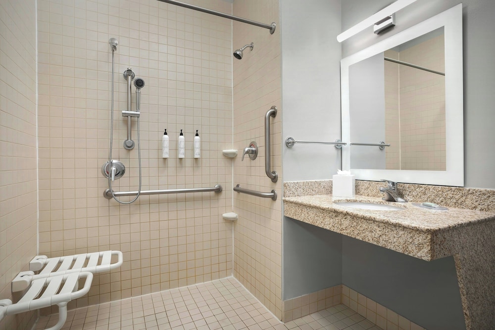TownePlace Suites Marriott El Centro - photo 31
