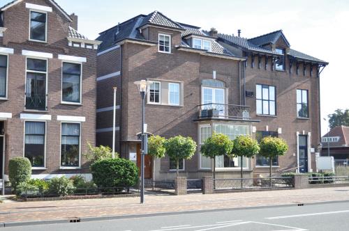 City Hotel Koningsvlinder — hotel in Veenendaal