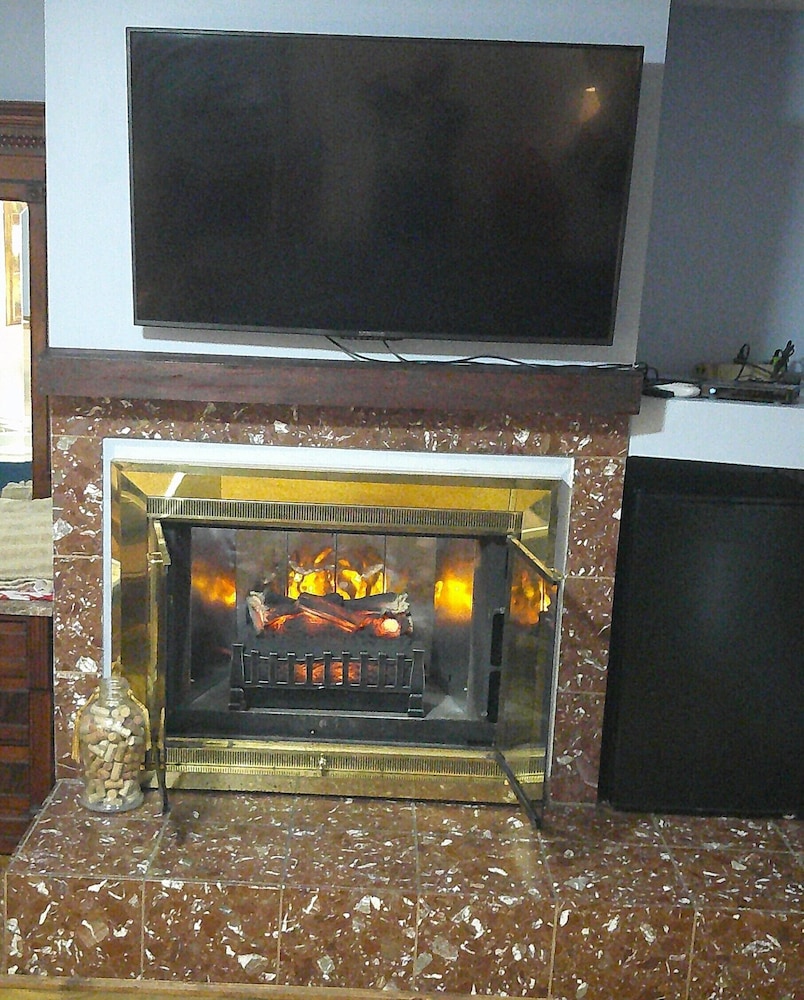 Lil Black Bear Inn - photo 118