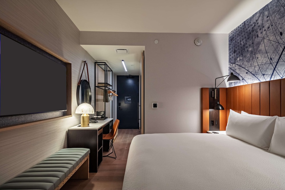 Tempo by Hilton New York Times Square - photo 14