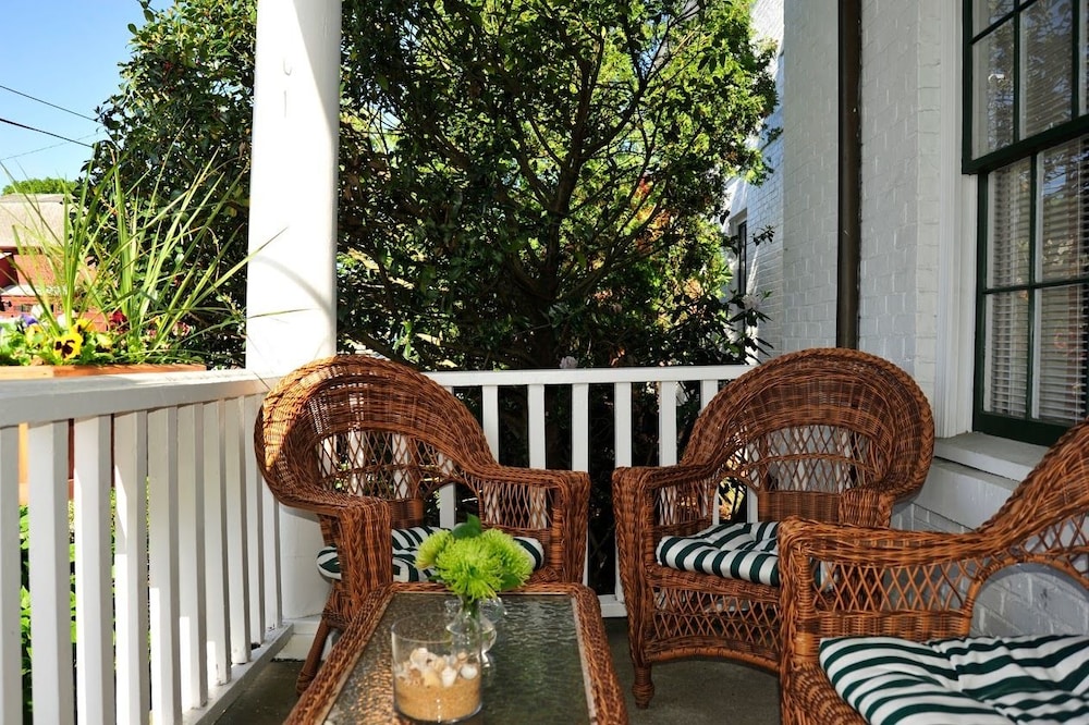 Jailhouse Inn - photo 39