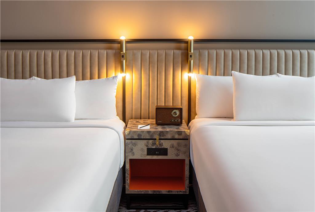 The Pelham Hotel - photo 16