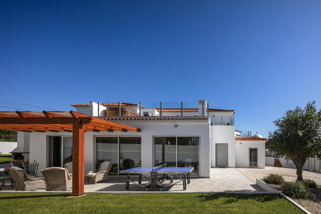 Magnificent Ferragudo Villa Casa Encantada 3 Bedrooms Stunning Sea Views — 4-Star Luxury Hotel in Ferragudo, Portugal