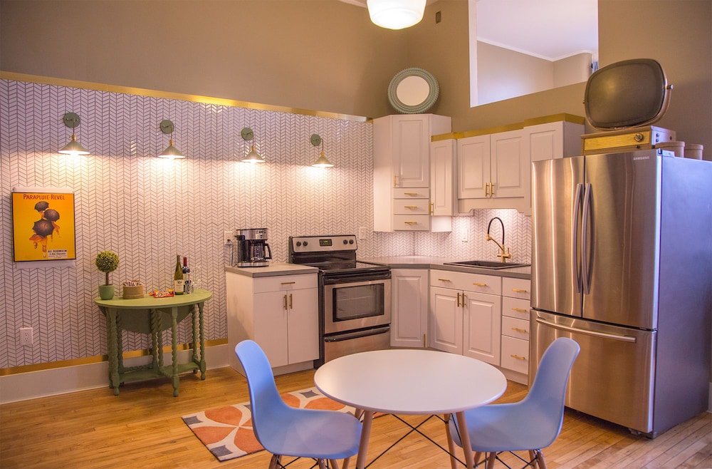 School 31 Lofts at Colors Studios - photo 30