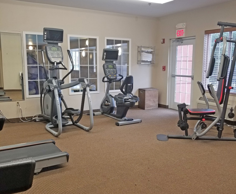 Candlewood Suites Cape Girardeau by IHG - photo 58