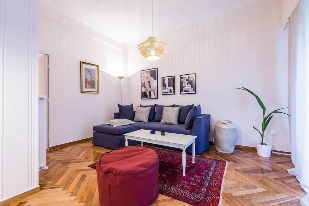 Quiet Central 2bd Apt Kolonaki — 4-Star Luxury Hotel in Athens, Greece