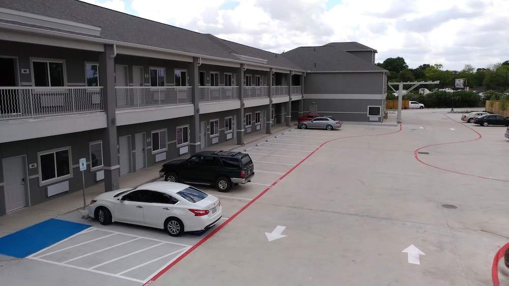 Haven Inn & Suites Downtown Houston - photo 38