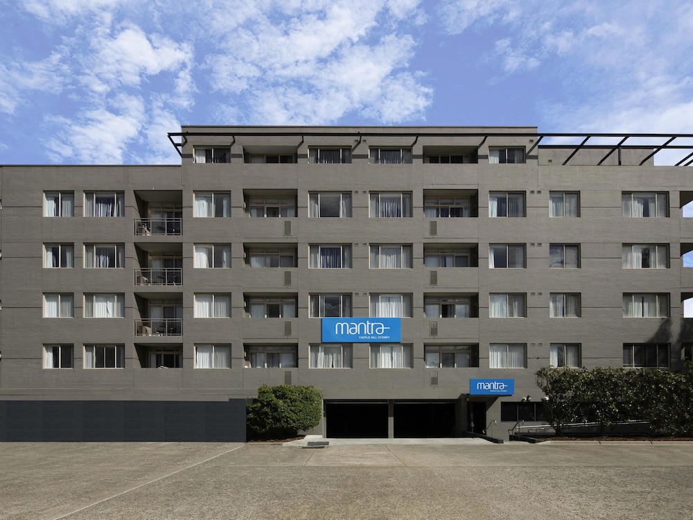 Mantra Castle Hill Sydney — 4-Star Luxury Hotel in Castle Hill, Australia