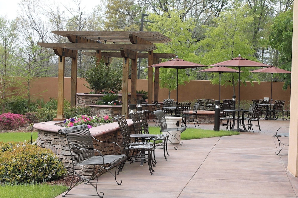 Courtyard Marriott Vicksburg - photo 29