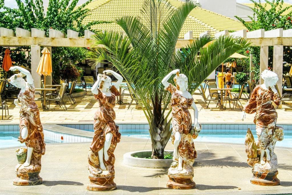 Lacqua Diroma Iii Bvtur — hotel in Caldas Novas