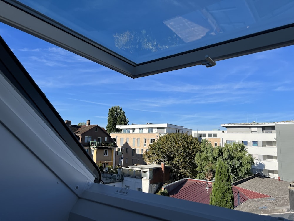 PE Loft Central — 4-Star Luxury Hotel in Friedrichshafen, Germany