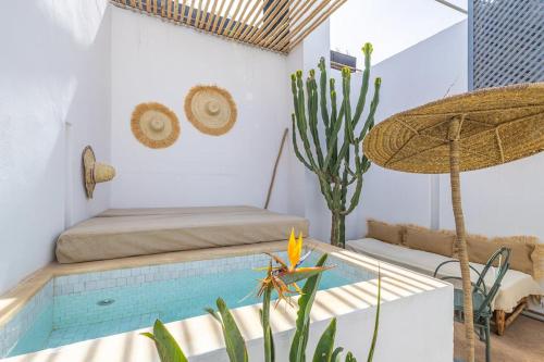 Riad Yannis — 4-Star Luxury Hotel in Marrakesh, Morocco