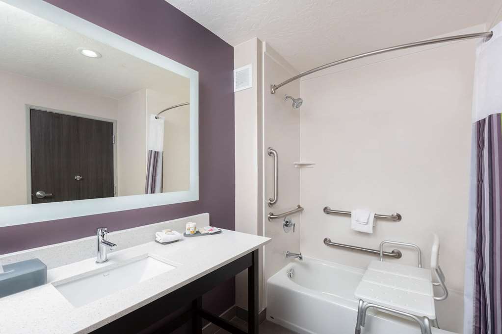 La Quinta Inn & Suites by Wyndham Kanab - photo 37