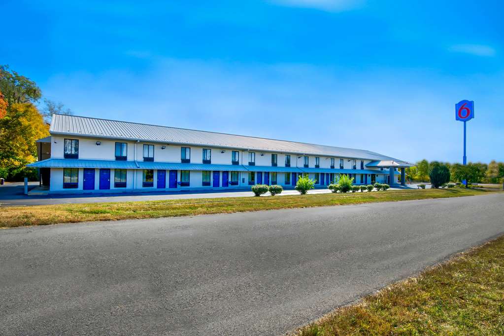 Motel 6 Jeffersonville In Louisville - photo 2