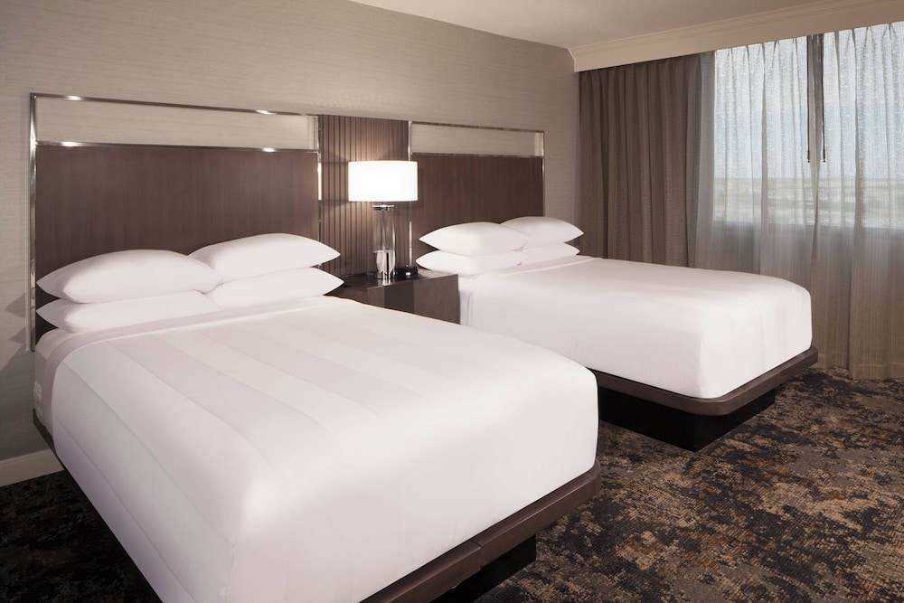 Dallas Fort Worth Airport Marriott - photo 22