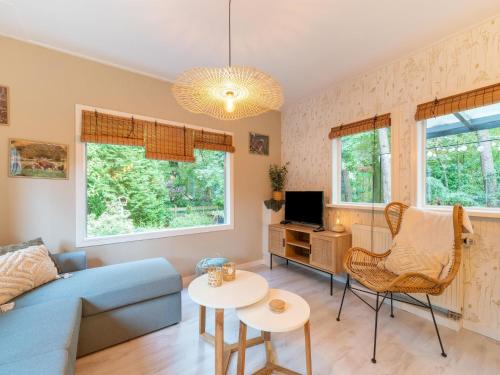 Holiday Home In Gelderland Near Woodlands 21704942 — Hattemerbroek
