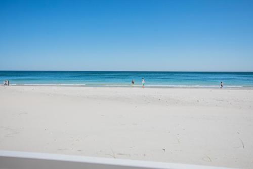 Surfside Shores 2804 - photo 41