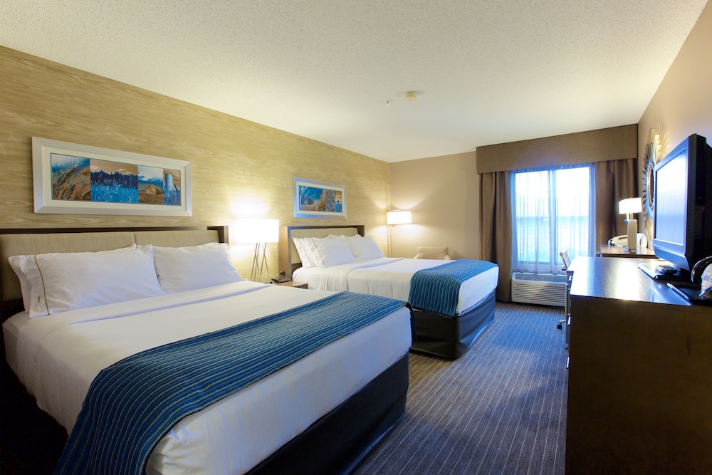 Holiday Inn Express Fargo West Acres by IHG - photo 14