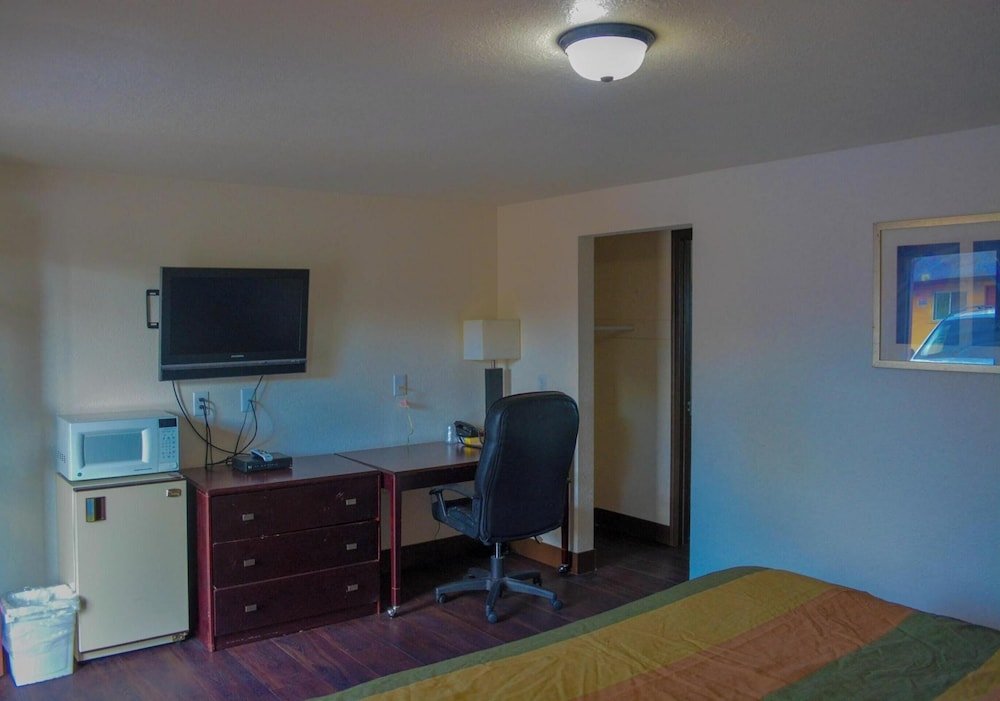 Del Rancho Motel - photo 14