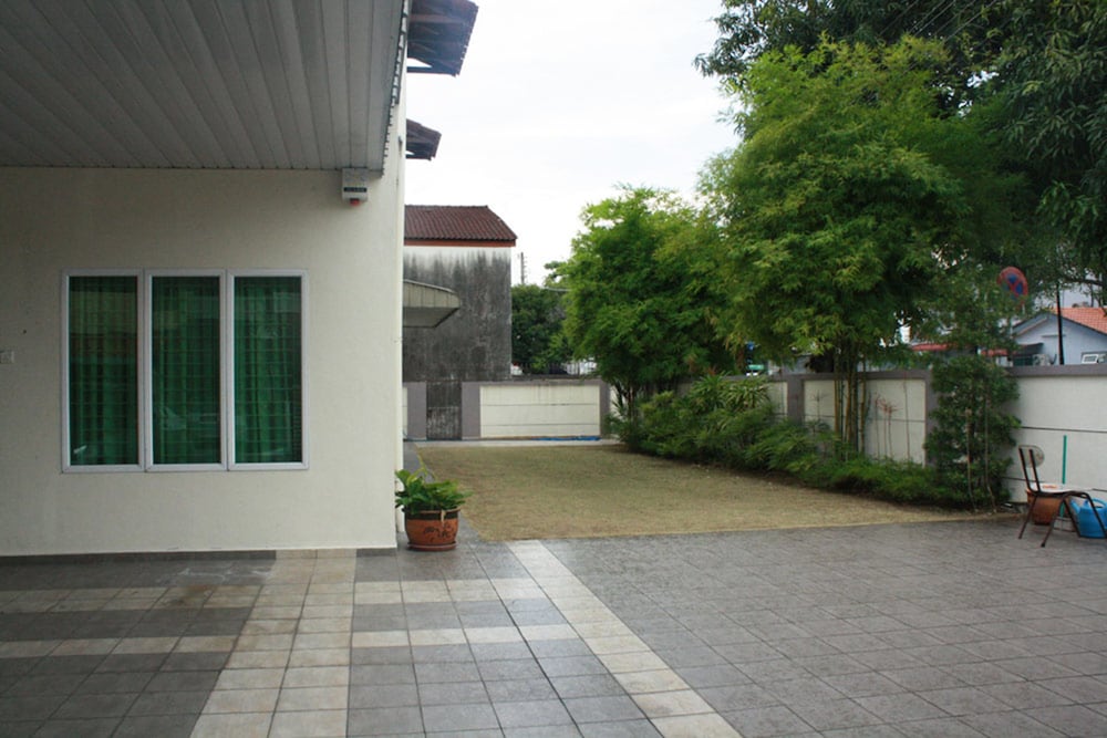 02 First Island - last minute hotel in George Town