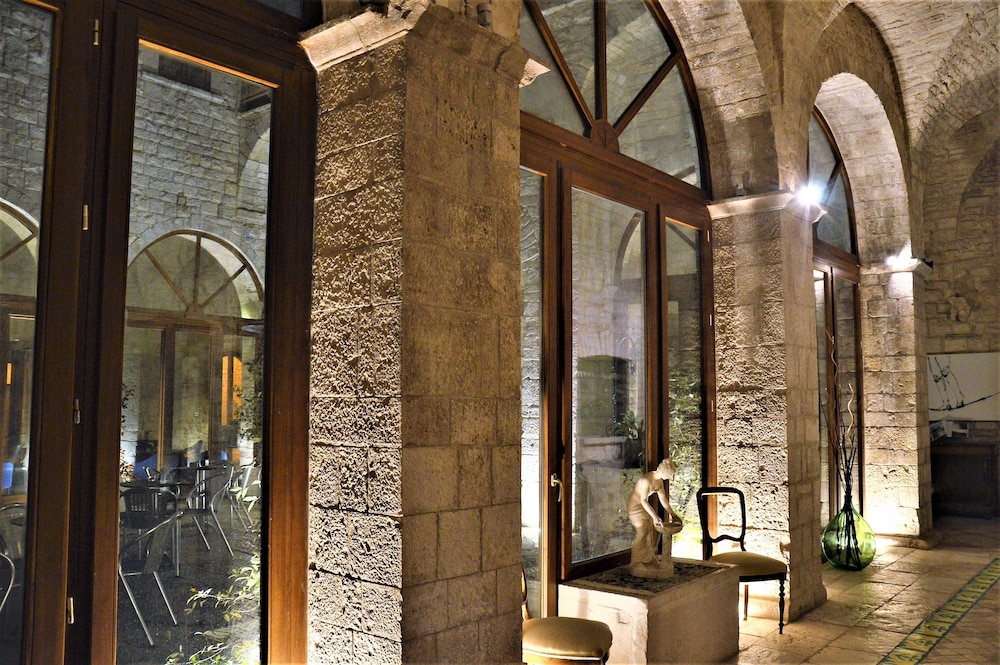 S. Martin Hotel — 4-Star Luxury Hotel in Giovinazzo, Italy