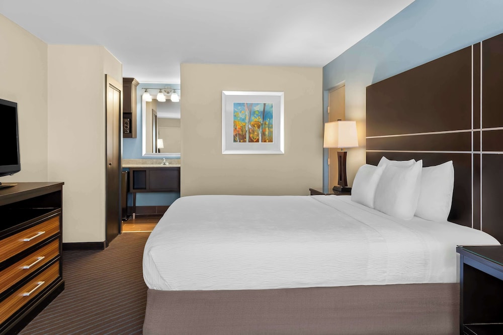 Best Western Newport Inn - photo 25