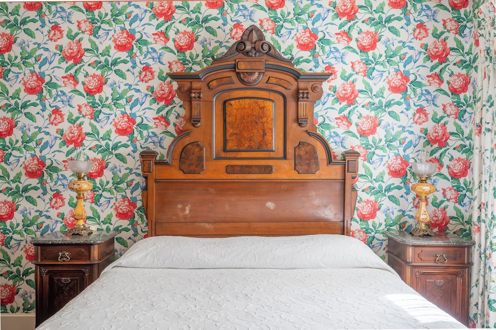 Martine Inn - photo 47