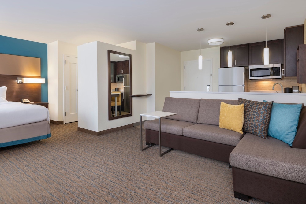 Residence Inn by Marriott Boston Bridgewater - photo 21