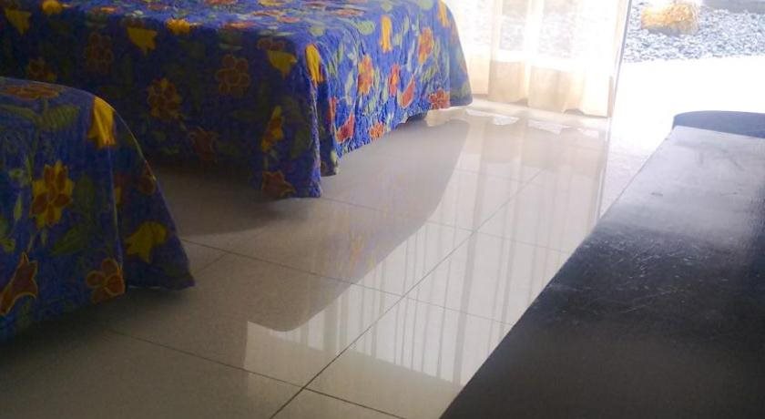 Hotel Suites del Real