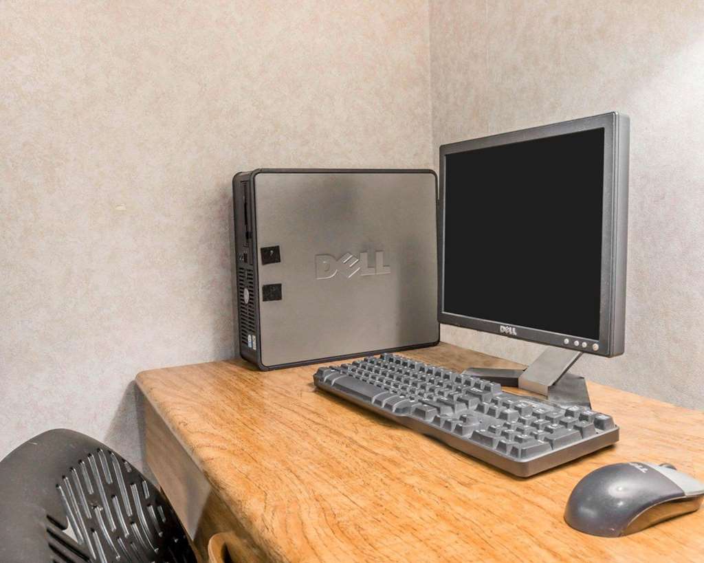 Quality Inn Grand Rapids North - photo 21