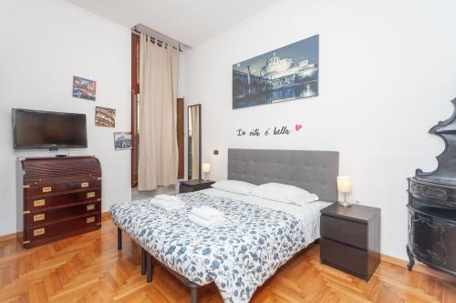 Pellegrino Piazza Navona 2bdr Apartment — 4-Star Luxury Hotel in Rome, Italy