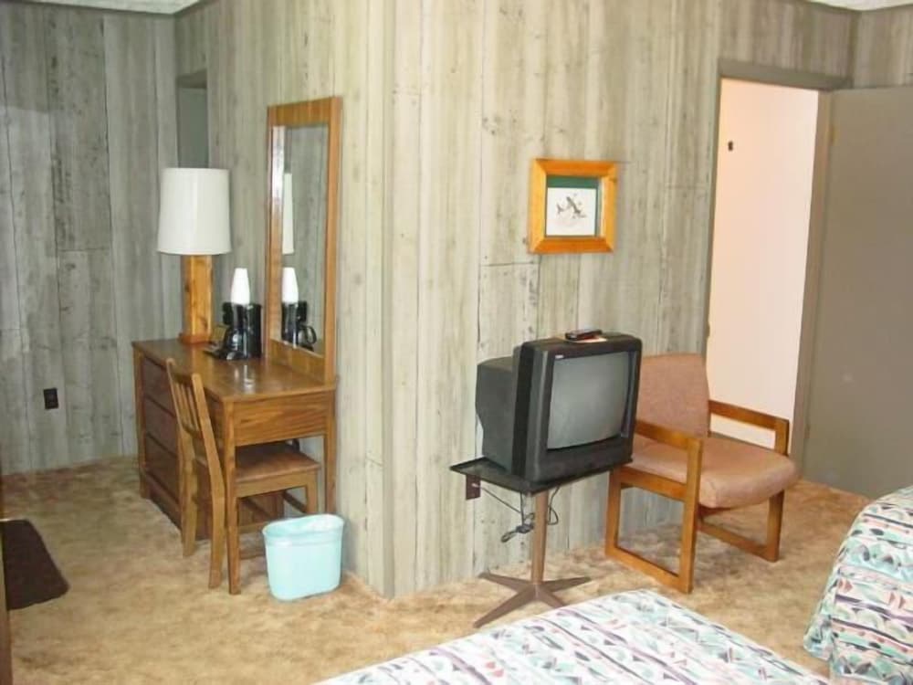 Woodland Motor Lodge - photo 15