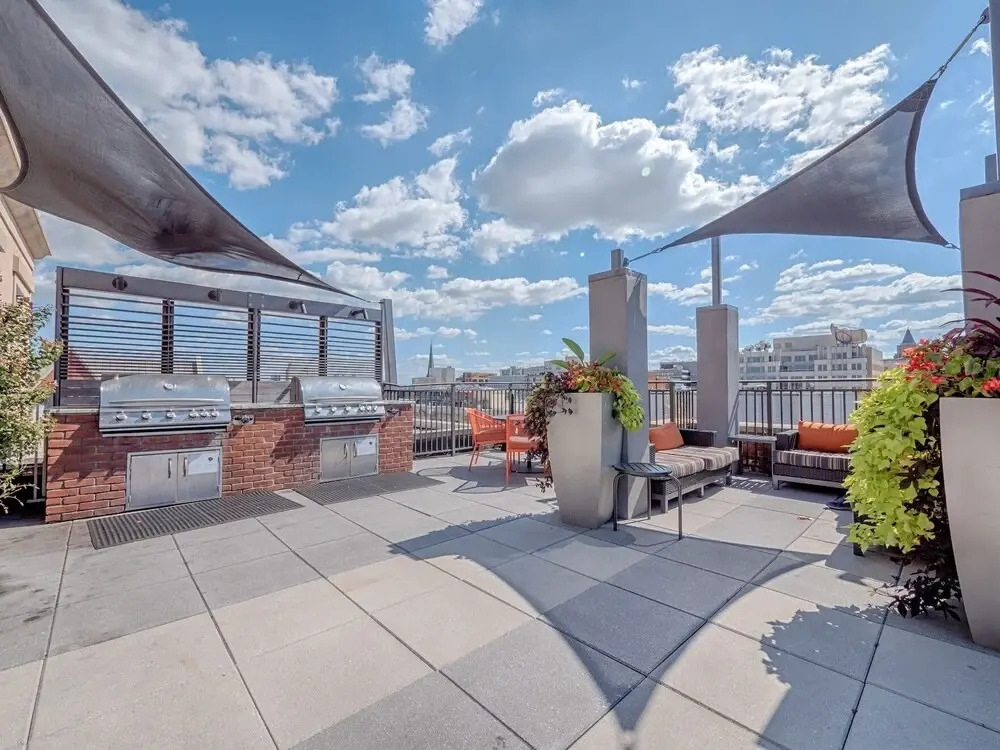 Global Luxury Suites At Thomas Circle - photo 13