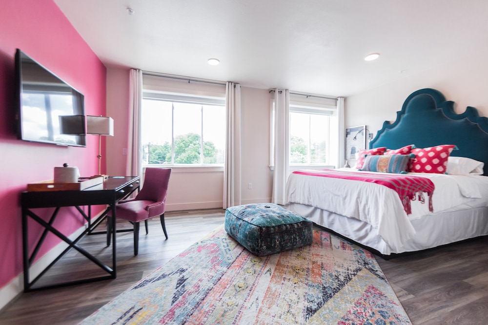 Bishop Arts Hotel by Qresorts. - photo 33
