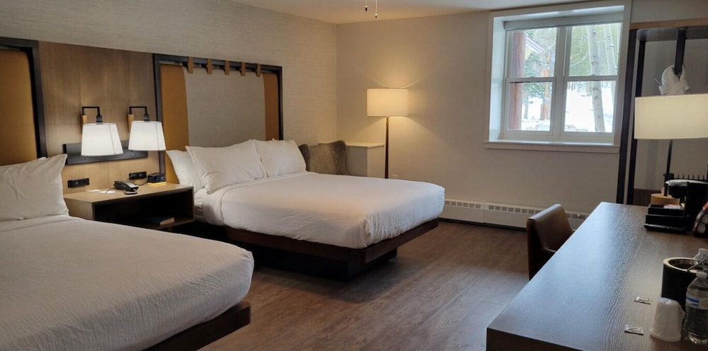 The Lodge at Breckenridge - photo 9