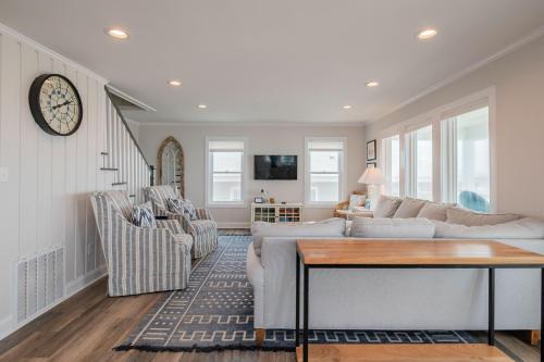 Dunes by Oak Island Accommodations - photo 18