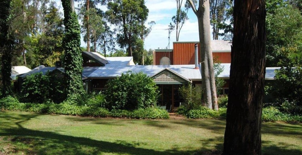 Clarendon Chalets — Mount Gambier — photo 2