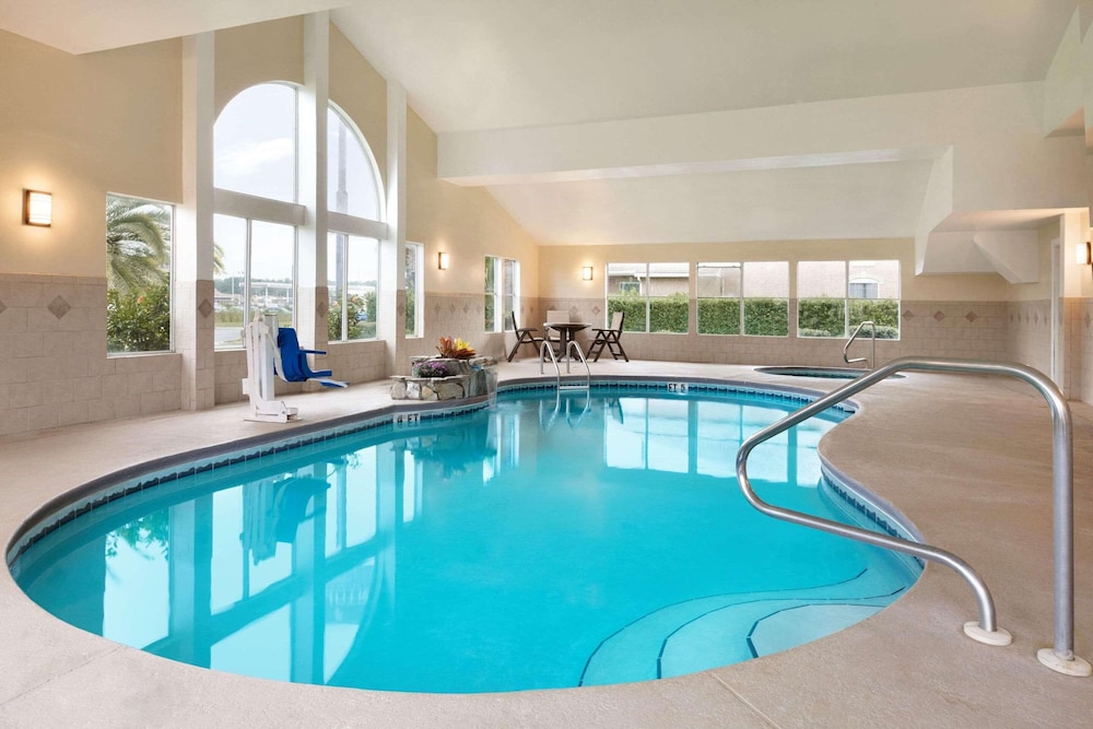 Country Inn & Suites by Radisson Kingsland GA - photo 9