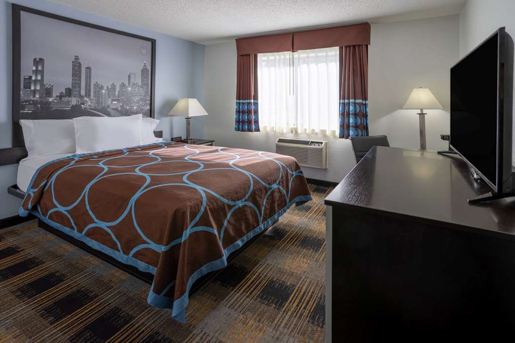 Super 8 by Wyndham Villa Rica - photo 22