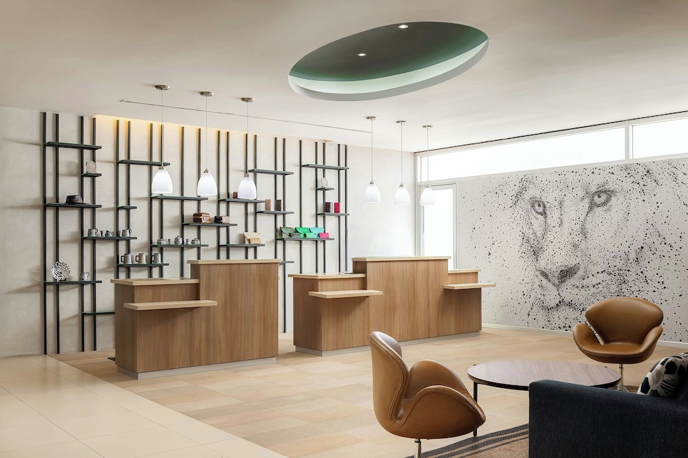 Courtyard by Marriott Leon at the Poliforum