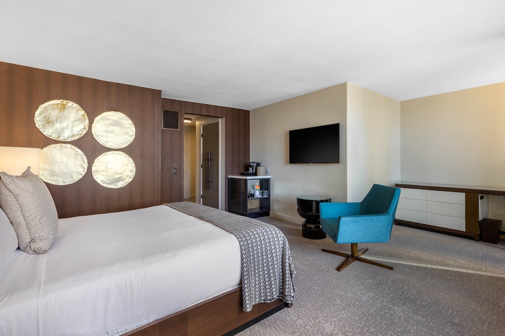 Omni Charlotte Hotel - photo 17