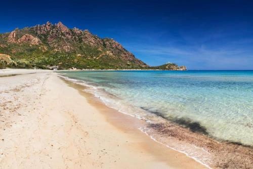 Luxury House Beach front — 4-Star Luxury Hotel in Tertenia, Italy